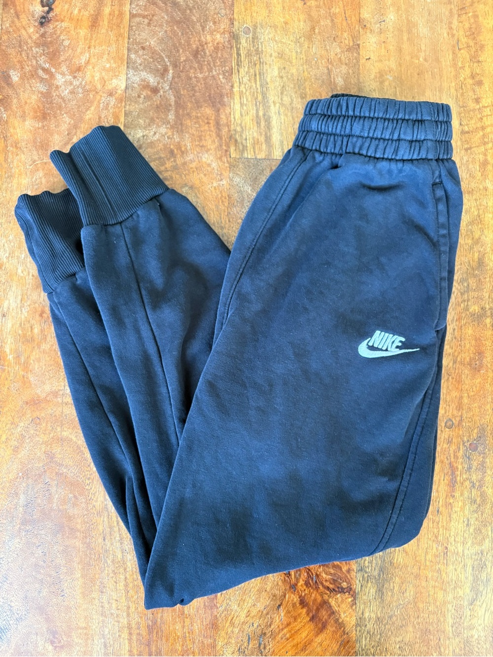 Nike Youth Medium Black Fleece Jogger Sweatpants | Drawstring | Kids Size M
